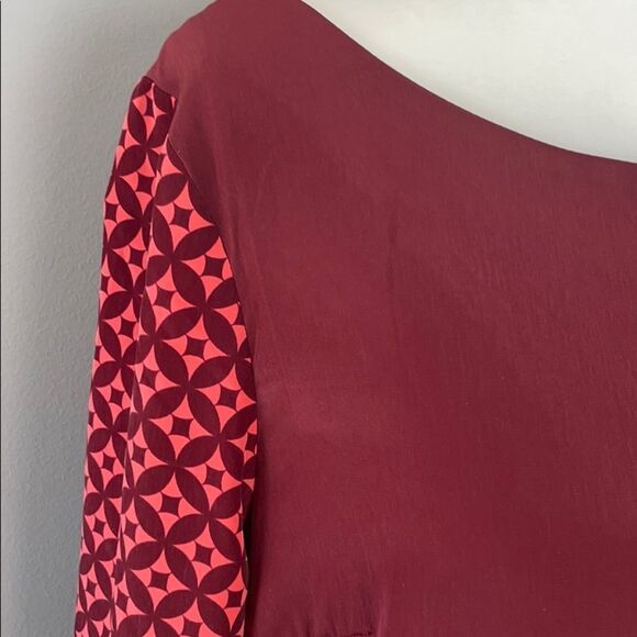 Old Navy Red Printed Sleeve Shift Dress. Size Medium. NWT. Minimalist Lagenlook. - Picture 4 of 12